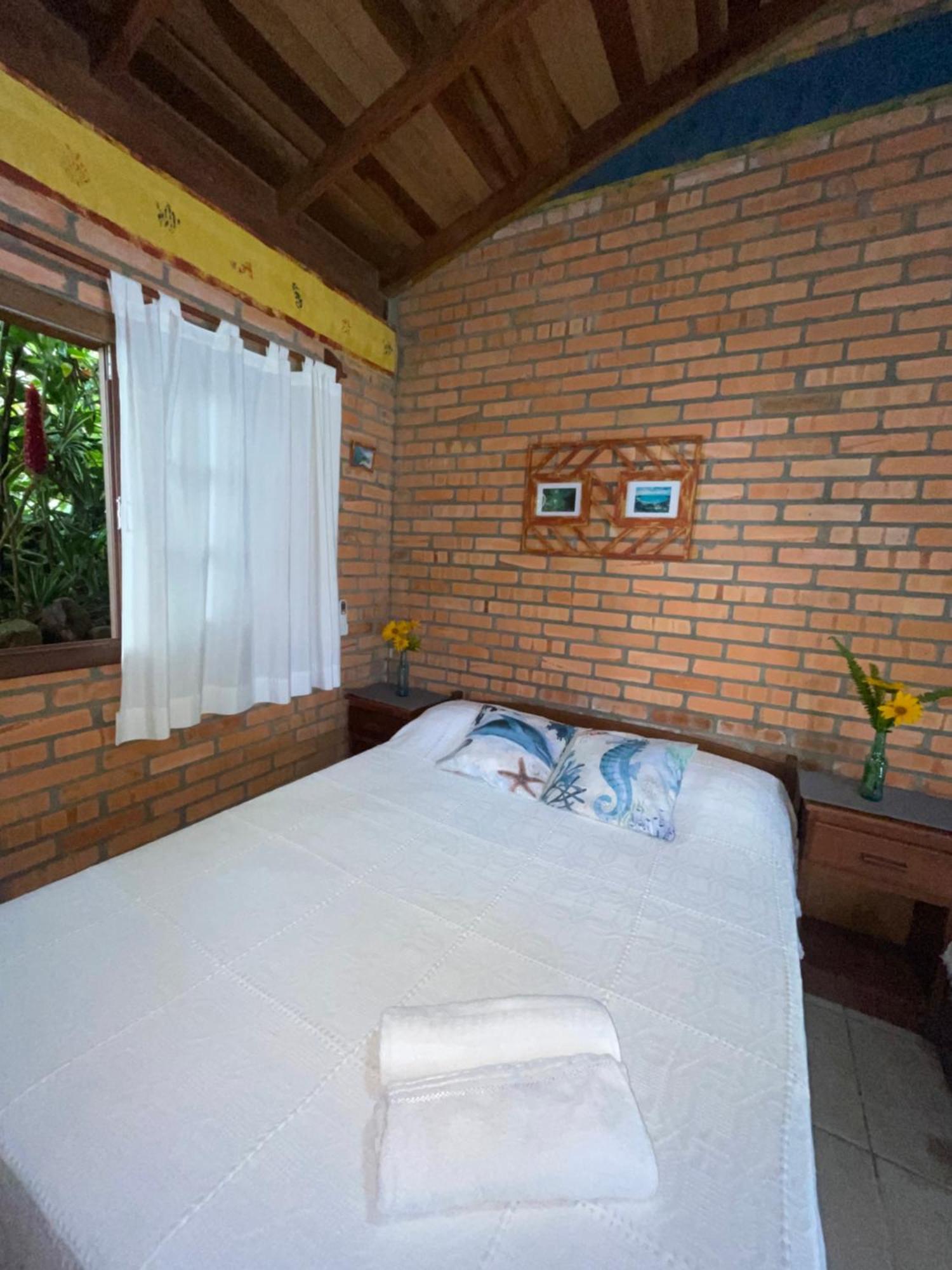 Hotel Morada Crisalida à Praia do Rosa Extérieur photo